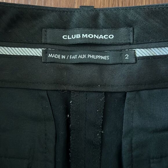 Club Monaco Black Shorts - Size 2 - Worn ONCE - Look Brand New - Clasp and Zip - Picture 4 of 4